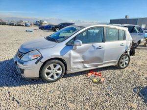 Nissan Versa S 1.8L 4 2011
