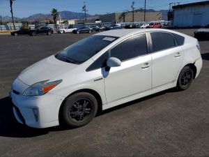 Toyota Prius 1.8L 4 2014