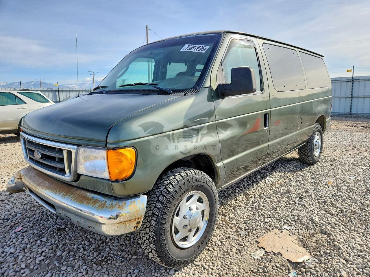 Ford Econoline E350 SUPER DUTY WAGON 5.4L 8 2005