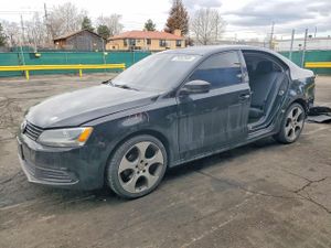 Volkswagen Jetta 2.0L 4 2013