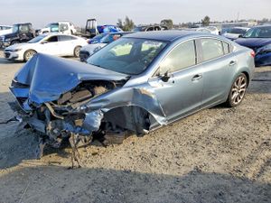 Mazda 6 2.5L 4 2014