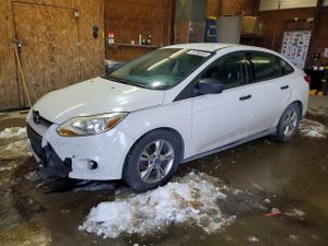 Ford Focus S 2.0L 4 2012