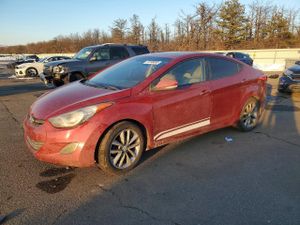 Hyundai Elantra GLS 1.8L 4 2013