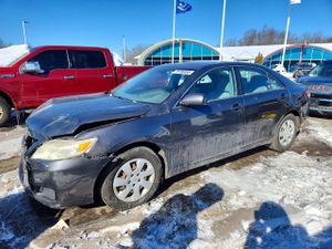 Toyota Camry BASE 2.5L 4 2010