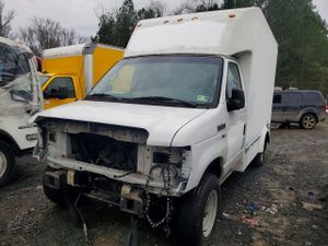 Ford Econoline E350 SUPER DUTY CUTAWAY VAN 5.4L 8 2010