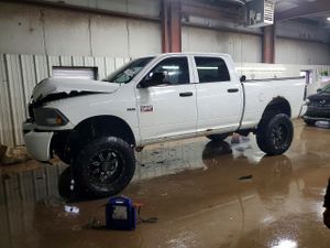 Dodge RAM 5.7L 8 2011