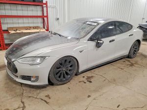 Tesla Model S 70D 2015