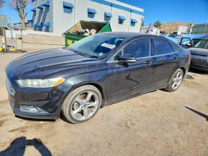 Ford Fusion SE 1.6L 4 2013
