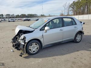 Nissan Versa S 1.8L 4 2010