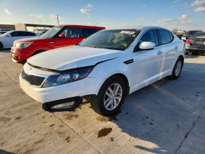 Kia Optima LX 2.4L 4 2013
