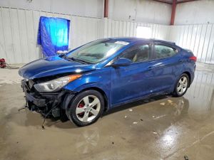Hyundai Elantra GLS 1.8L 4 2013
