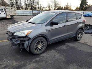 Ford Escape S 2.5L 4 2013