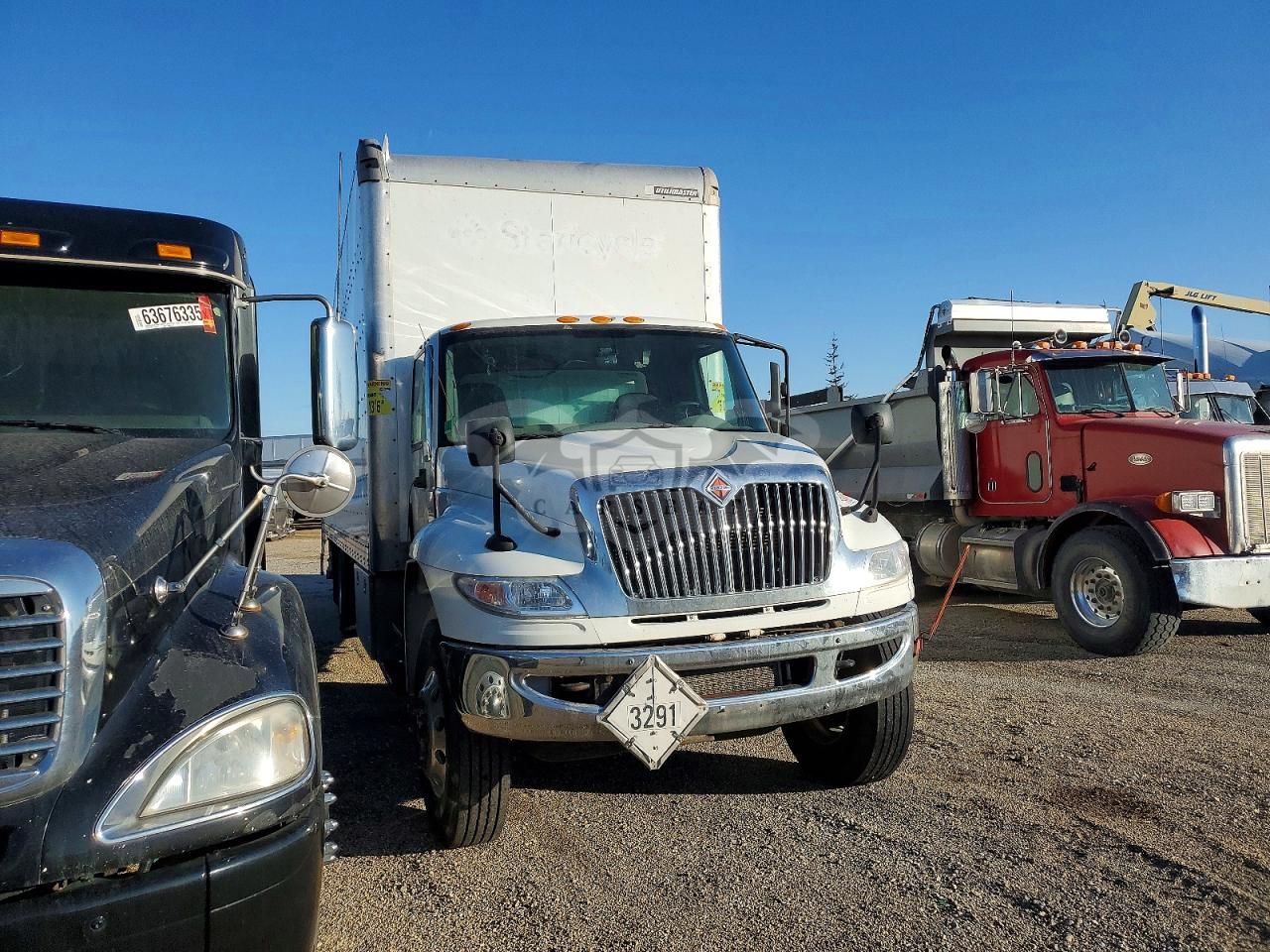 International DuraStar / 4000 6.7L 6 2019