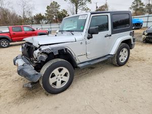 Jeep Wrangler SAHARA 3.8L 6 2010