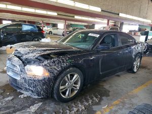 Dodge Charger SXT 3.6L 6 2012
