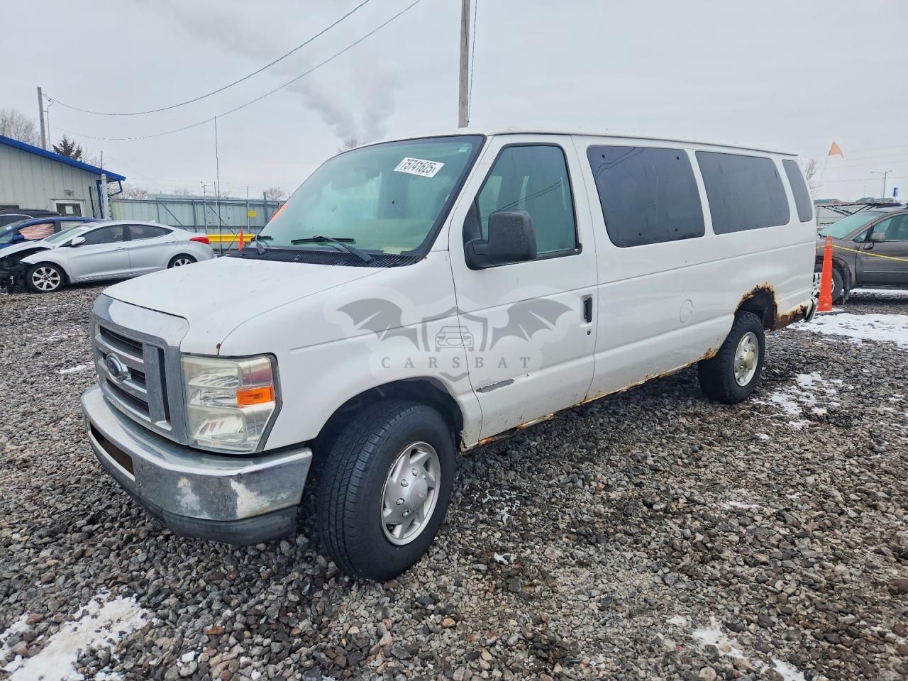 Ford Econoline E350 SUPER DUTY WAGON 5.4L 8 2010
