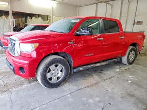 Toyota Tundra CREWMAX LIMITED 5.7L 8 2011