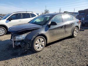 Chevrolet Cruze LS 1.8L 4 2013