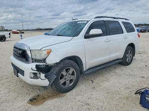 Toyota Sequoia SR5 5.7L 8 2013