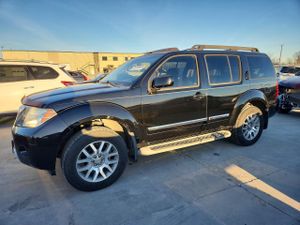 Nissan Pathfinder S 4.0L 6 2011
