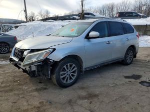 Nissan Pathfinder S 3.5L 6 2015