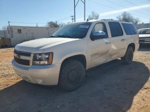 Chevrolet Suburban K1500 LTZ 5.3L 8 2013
