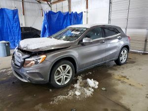 Mercedes-Benz GLA 250 4MATIC 2.0L 4 2015
