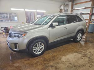 Kia Sorento LX 2.4L 4 2015