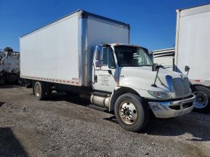International DuraStar / 4000 4300 7.6L 6 2009