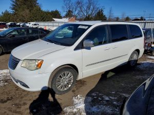 Chrysler Town & Country TOURING L 3.6L 6 2015