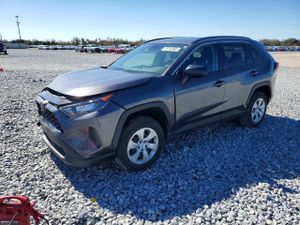 Toyota Rav4 LE 2.5L 4 2021