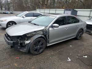 Volkswagen Passat SE 1.8L 4 2014