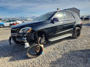 Mercedes-Benz ML 400 4MATIC 3.0L 6 2015