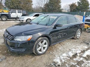 Volkswagen Passat SE 2.5L 5 2012