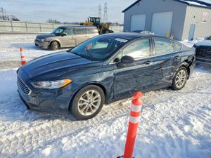 Ford Fusion SE 2.0L 4 2020