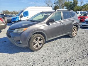 Toyota Rav4 XLE 2.5L 4 2014