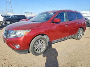 Nissan Pathfinder S 3.5L 6 2013