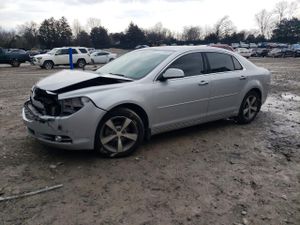 Chevrolet Malibu 1LT 2.4L 4 2012
