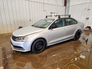 Volkswagen Jetta TDI 2 L 4 2015