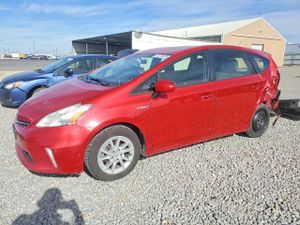 Toyota Prius 1.8L 4 2013