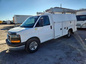 GMC Savana CUTAWAY G3500 6.0L 8 2015