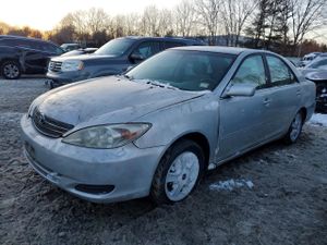 Toyota Camry LE 2.4L 4 2002