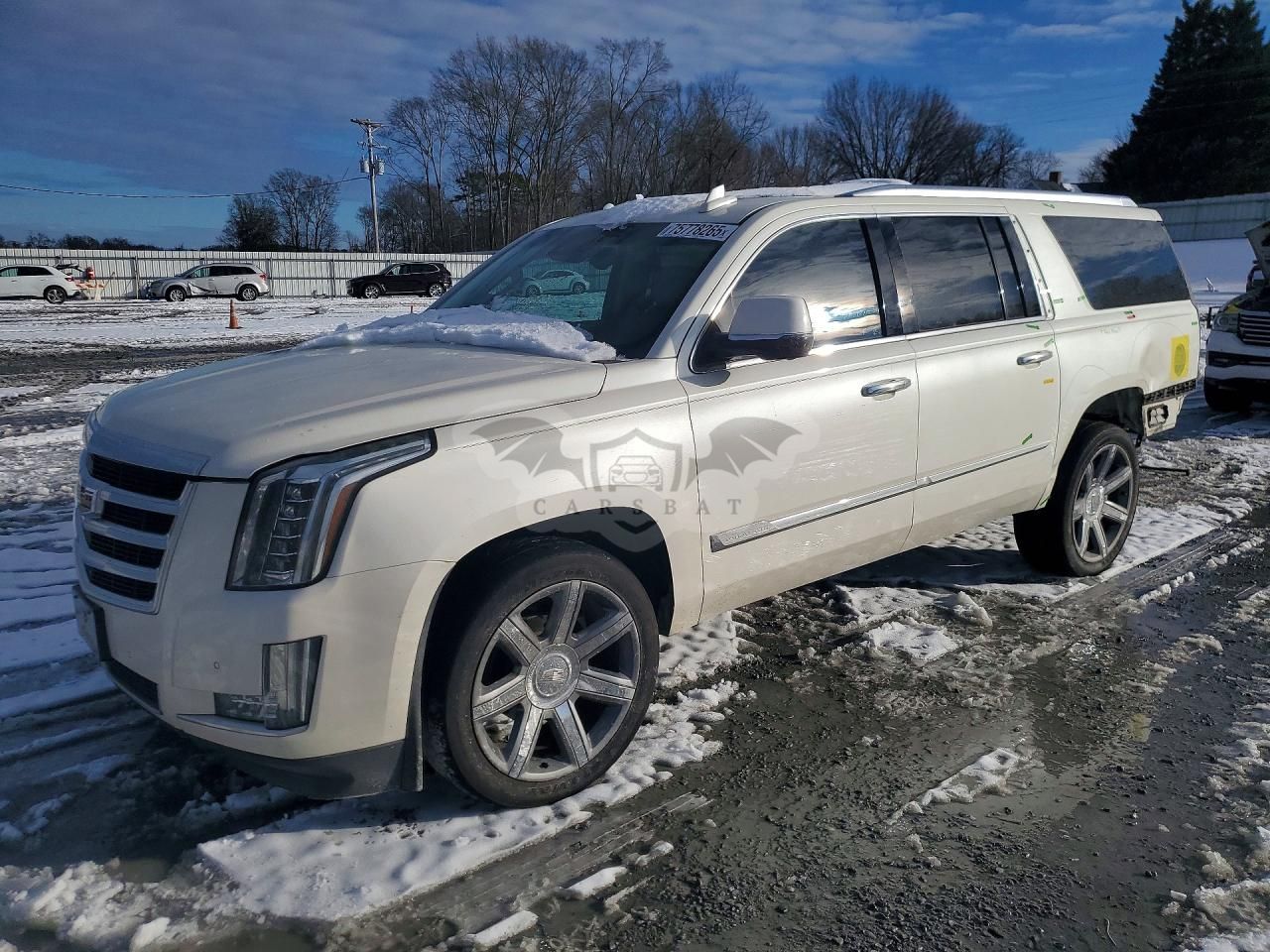 Cadillac Escalade ESV LUXURY 6.2L 8 2015