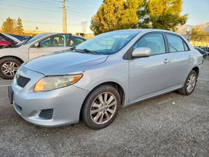 Toyota Corolla BASE 1.8L 4 2010