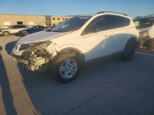 Toyota Rav4 LE 2.5L 4 2015