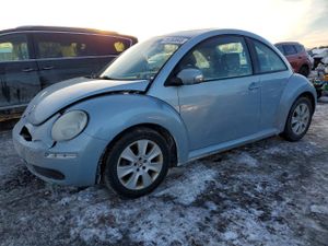 Volkswagen Beetle 2.5L 5 2010