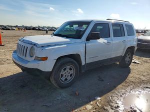 Jeep Patriot SPORT 2.4L 4 2015