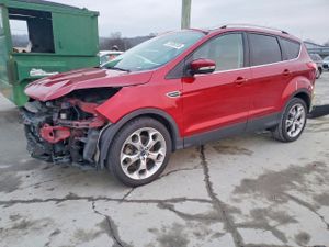Ford Escape TITANIUM 2.0L 4 2015