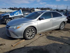 Toyota Camry HYBRID 2.5L 4 2015