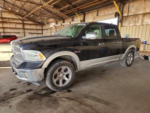 RAM 1500 LARAMIE 3.0L 6 2015